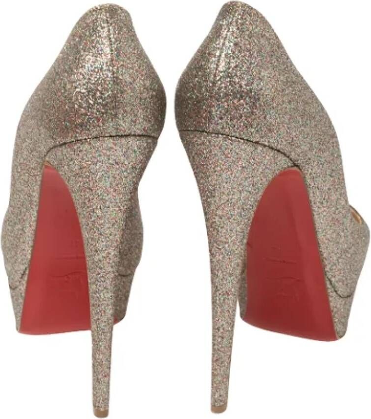 Christian Louboutin Pre-owned Fabric heels Multicolor Dames