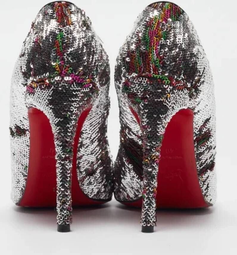 Christian Louboutin Pre-owned Fabric heels Multicolor Dames