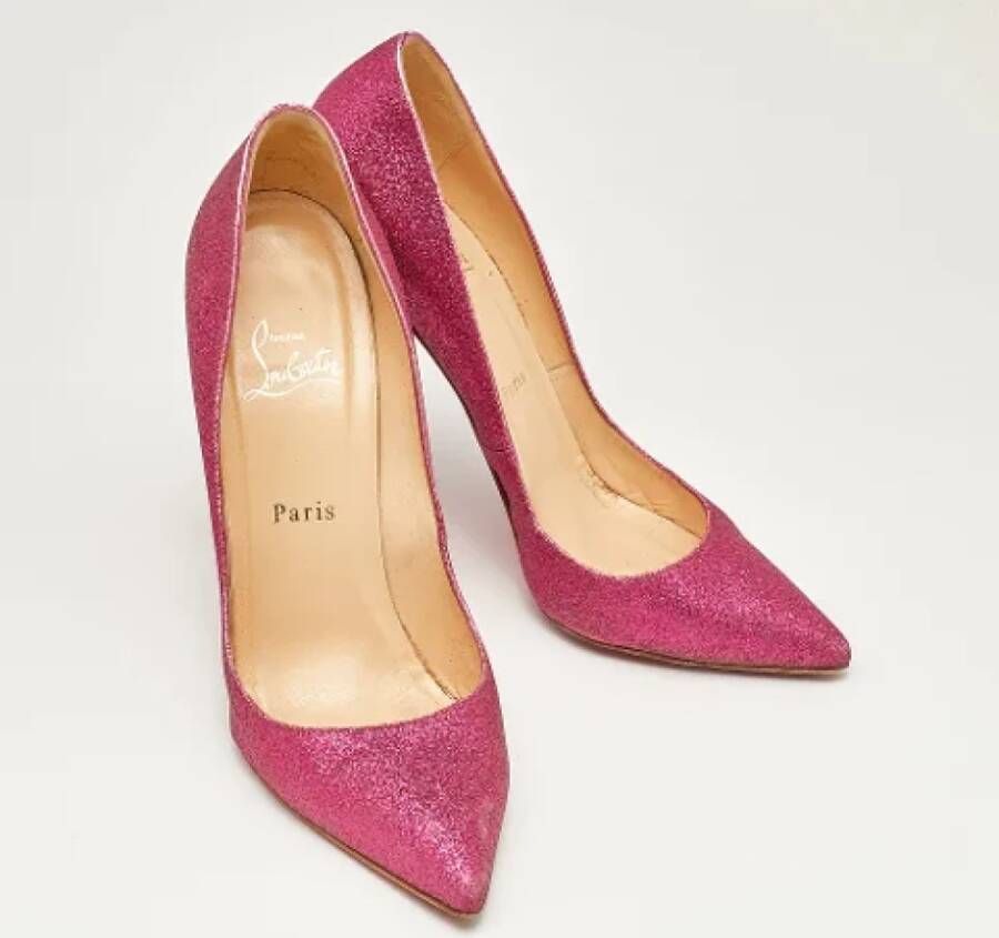 Christian Louboutin Pre-owned Fabric heels Pink Dames