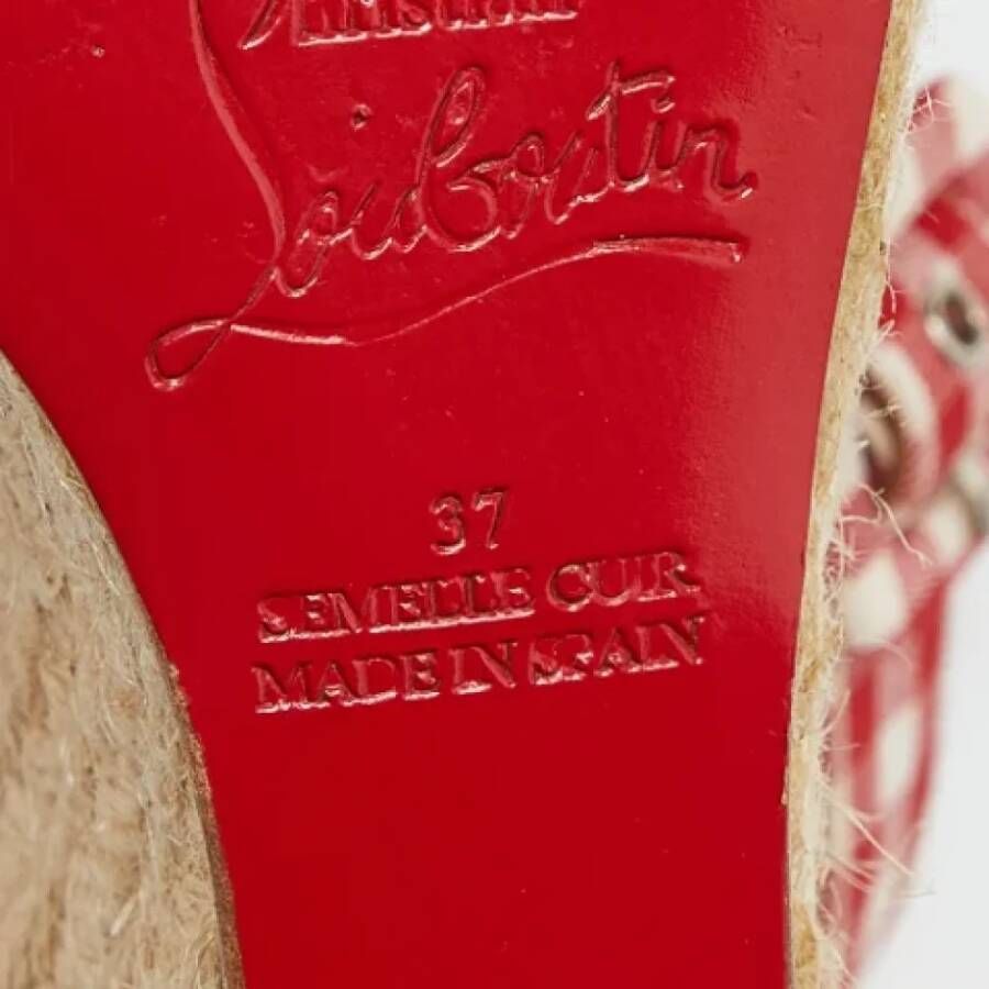 Christian Louboutin Pre-owned Fabric heels Red Dames