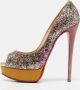 Christian Louboutin Pre-owned Fabric heels Yellow Dames - Thumbnail 2