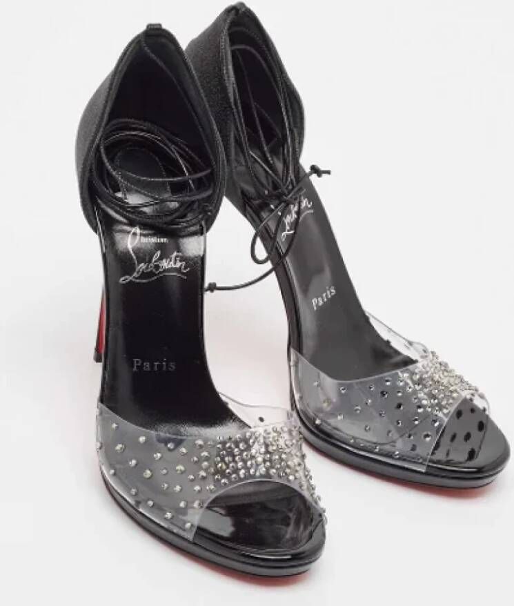 Christian Louboutin Pre-owned Fabric sandals Black Dames