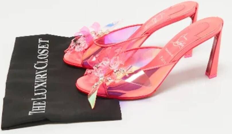 Christian Louboutin Pre-owned Fabric sandals Pink Dames