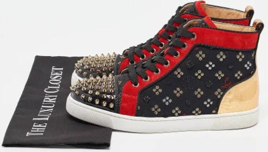 Christian Louboutin Pre-owned Fabric sneakers Multicolor Dames