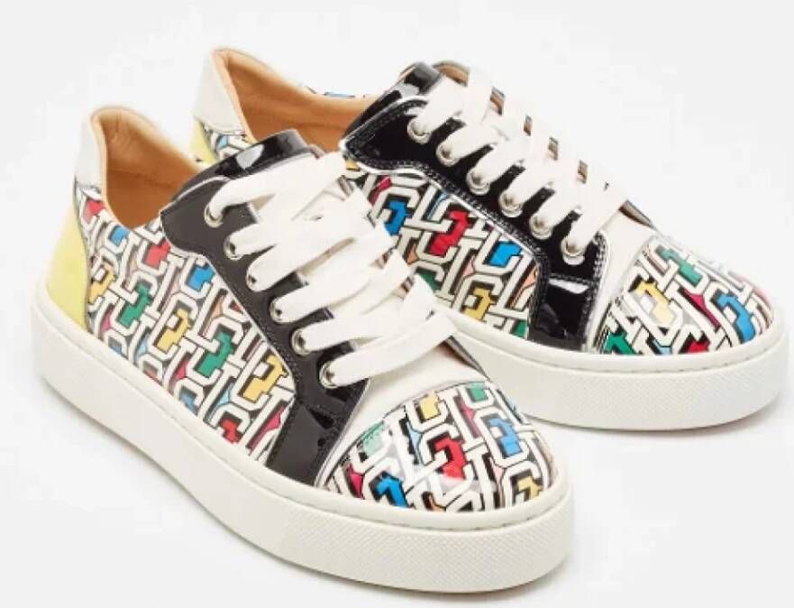 Christian Louboutin Pre-owned Fabric sneakers Multicolor Dames