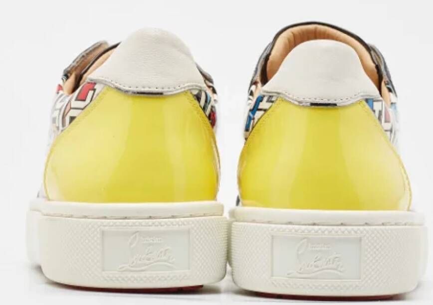 Christian Louboutin Pre-owned Fabric sneakers Multicolor Dames