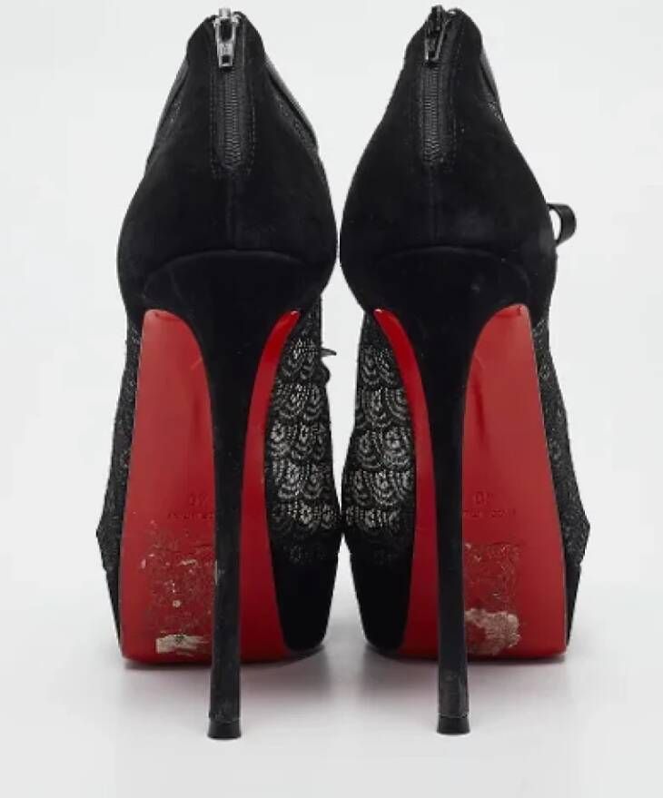 Christian Louboutin Pre-owned Lace boots Black Dames