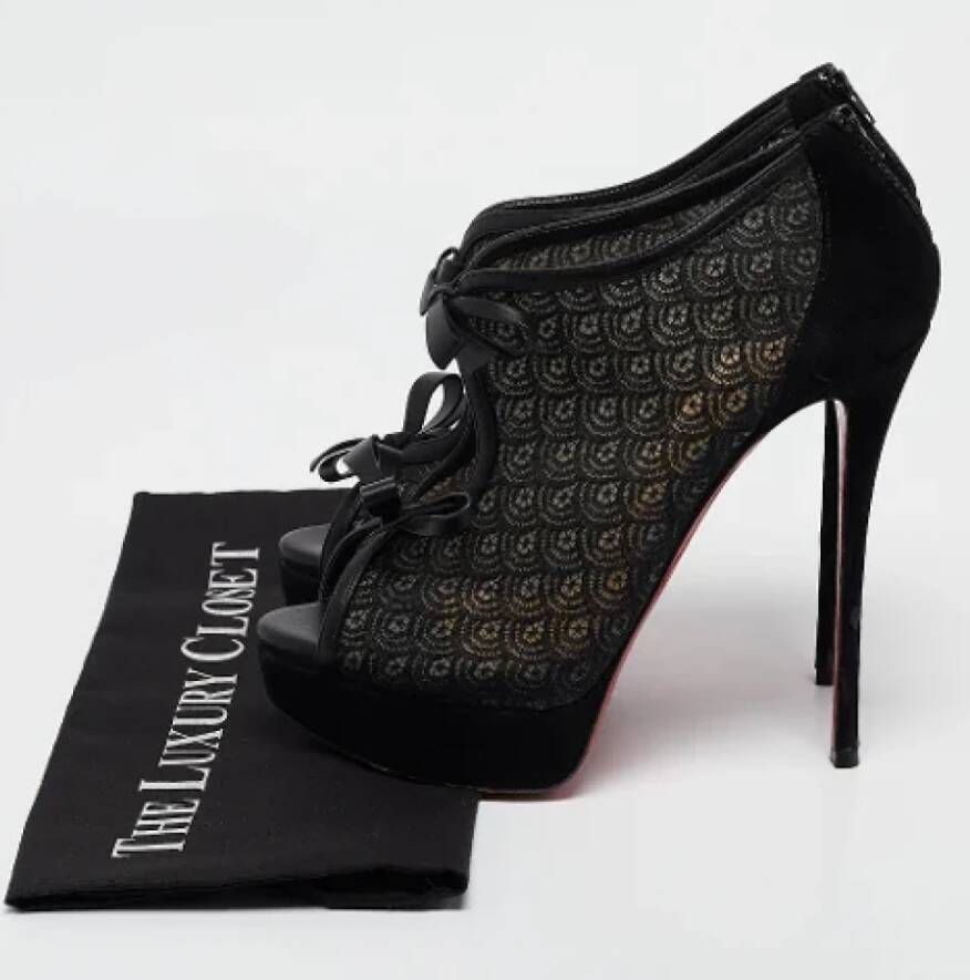 Christian Louboutin Pre-owned Lace boots Black Dames