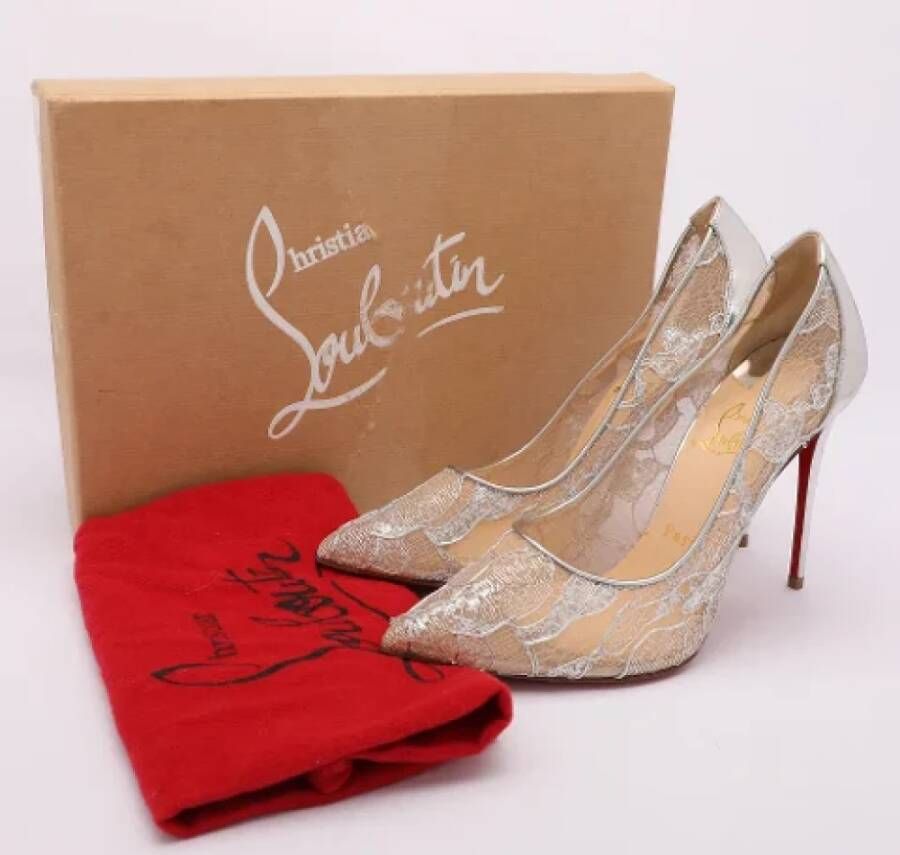 Christian Louboutin Pre-owned Lace heels Gray Dames