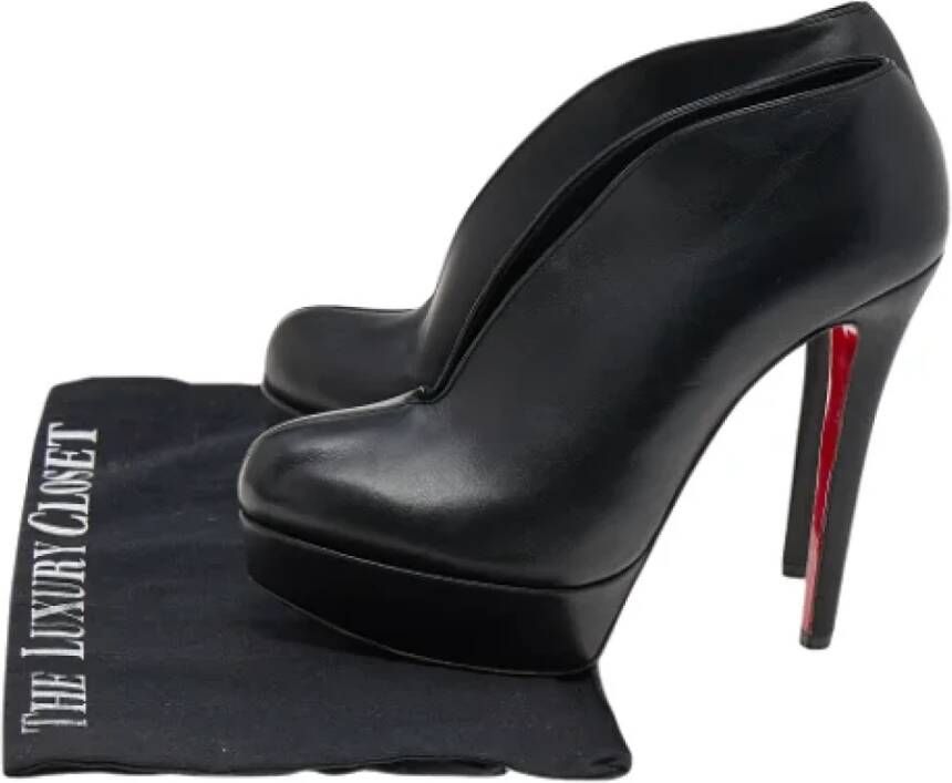 Christian Louboutin Pre-owned Leather boots Black Dames