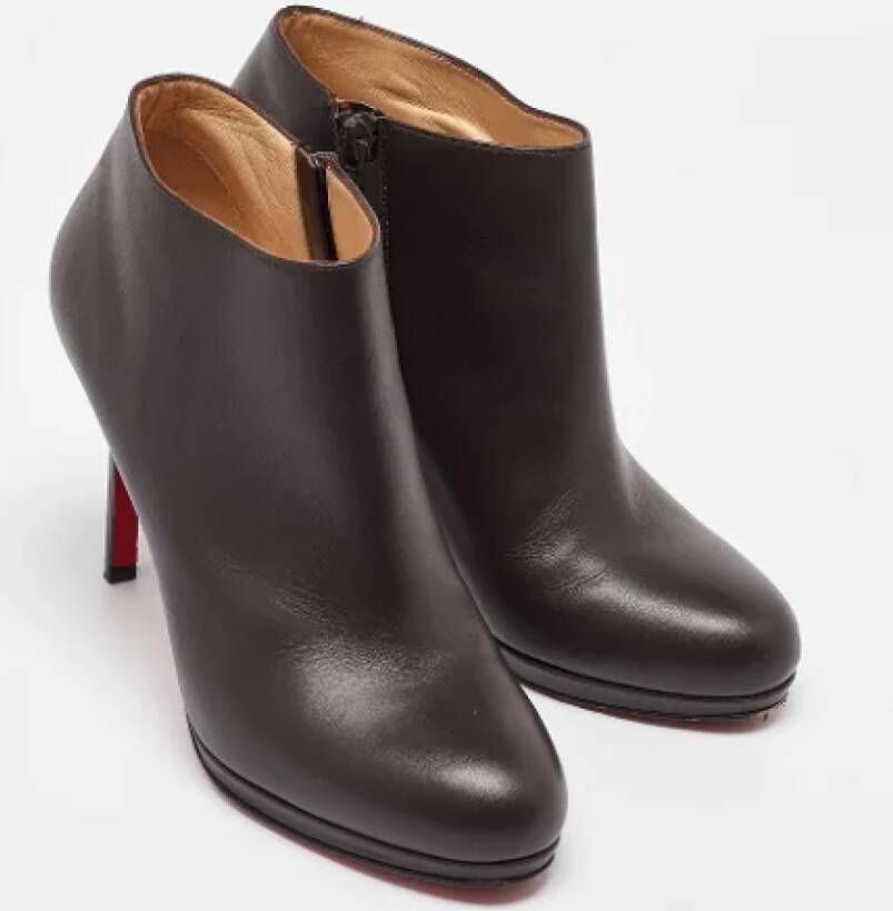 Christian Louboutin Pre-owned Leather boots Brown Dames