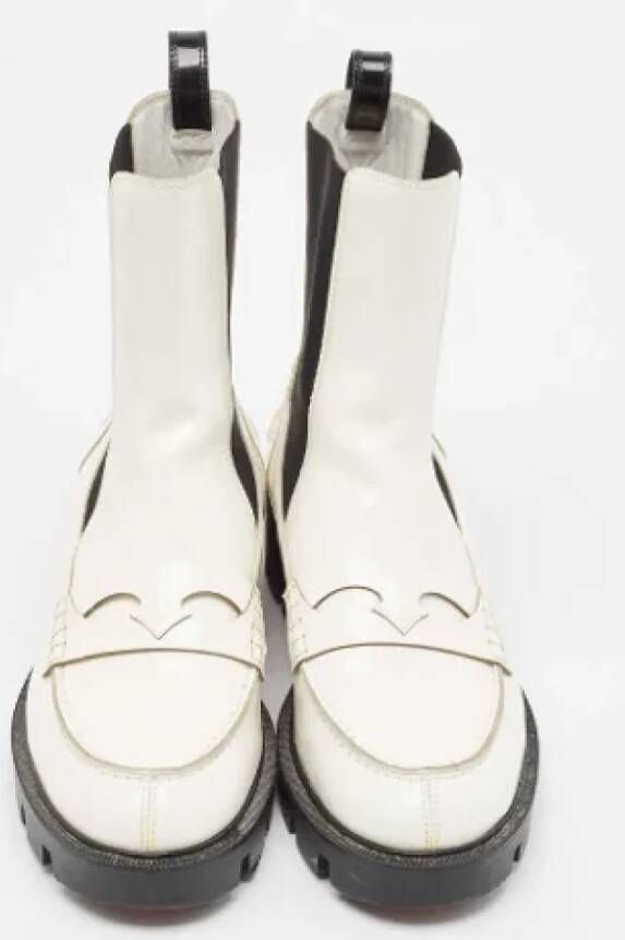 Christian Louboutin Pre-owned Leather boots White Dames