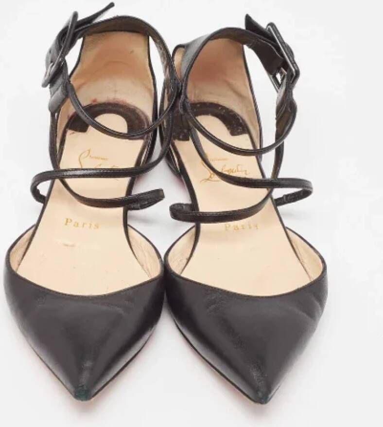 Christian Louboutin Pre-owned Leather flats Black Dames