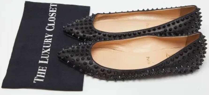 Christian Louboutin Pre-owned Leather flats Black Dames