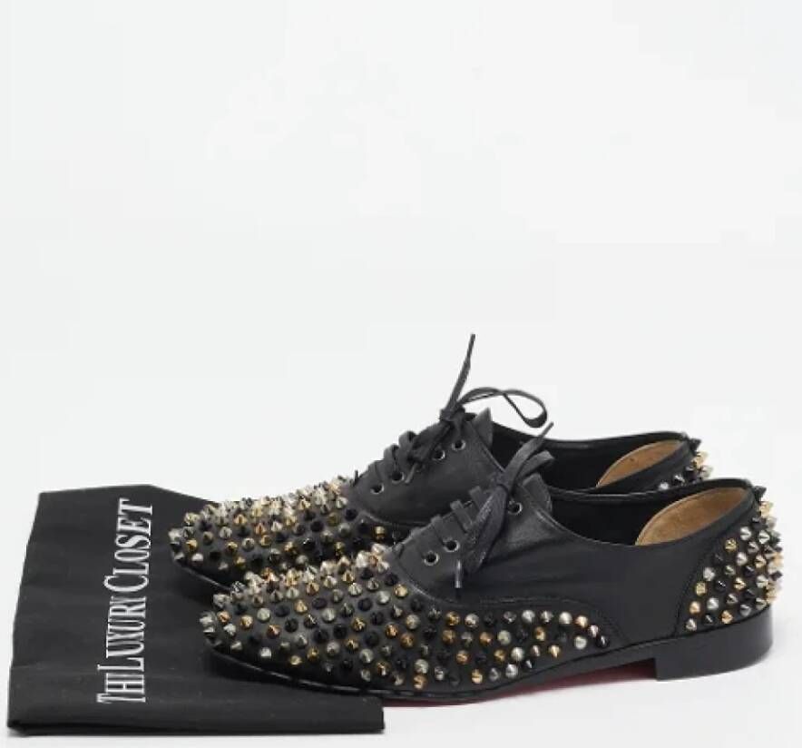 Christian Louboutin Pre-owned Leather flats Black Dames