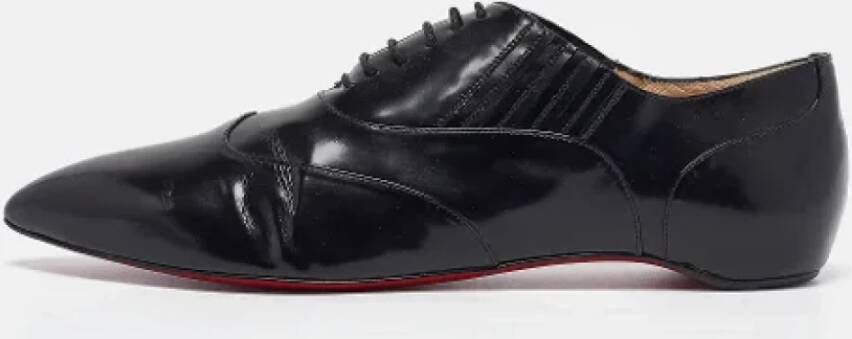 Christian Louboutin Pre-owned Leather flats Black Dames