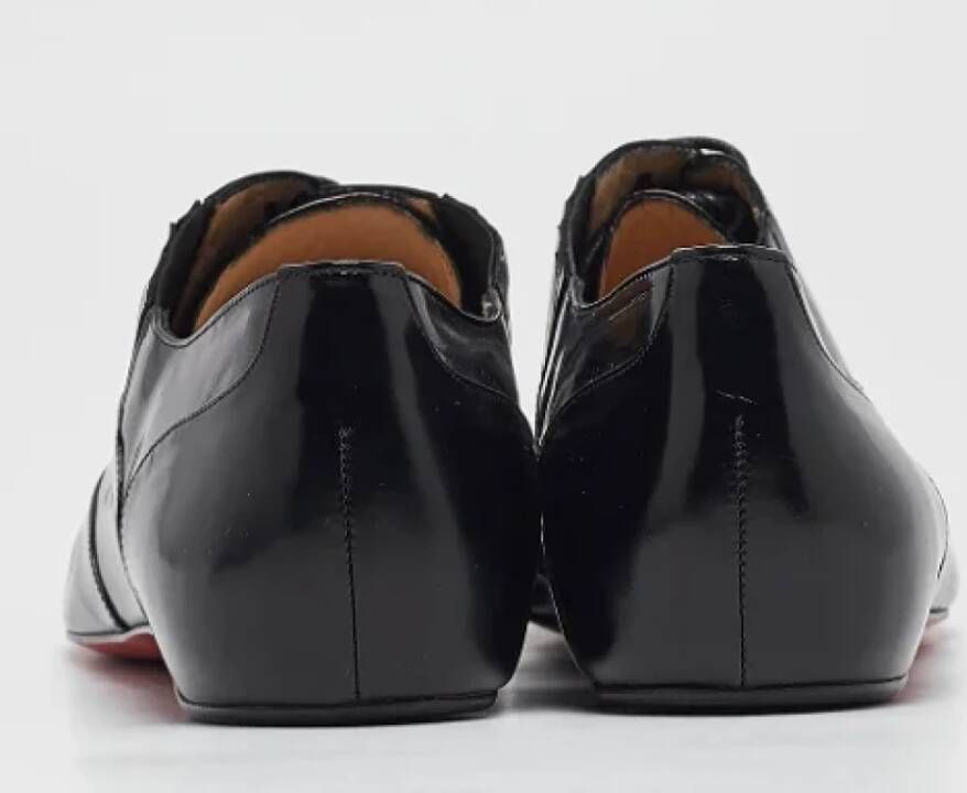 Christian Louboutin Pre-owned Leather flats Black Dames