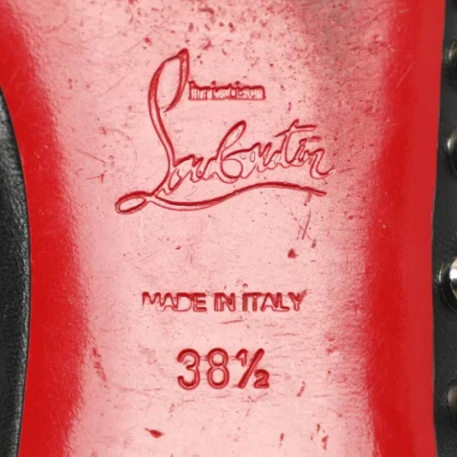 Christian Louboutin Pre-owned Leather flats Black Dames