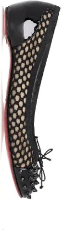 Christian Louboutin Pre-owned Leather flats Black Dames