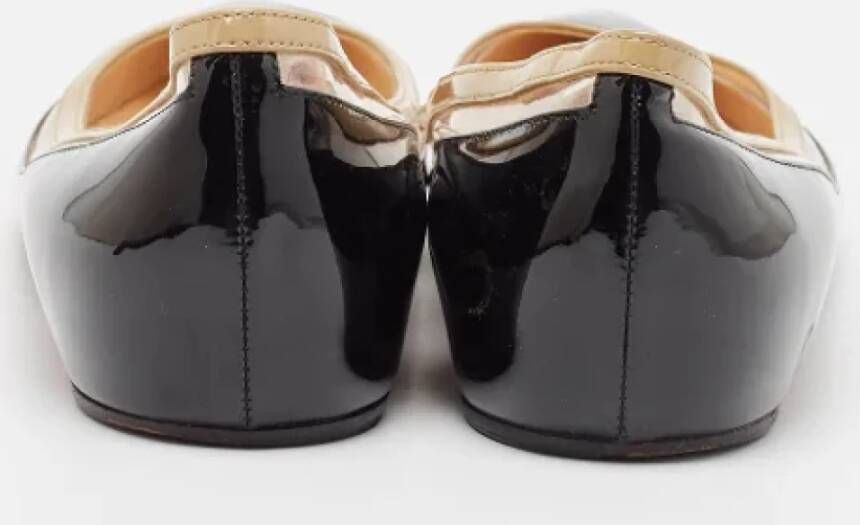 Christian Louboutin Pre-owned Leather flats Black Dames