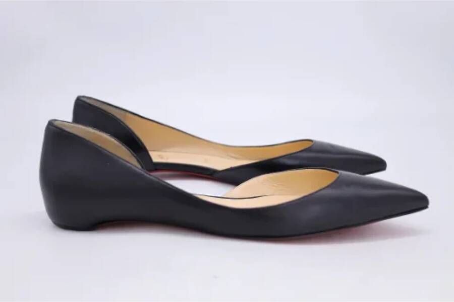 Christian Louboutin Pre-owned Leather flats Black Dames