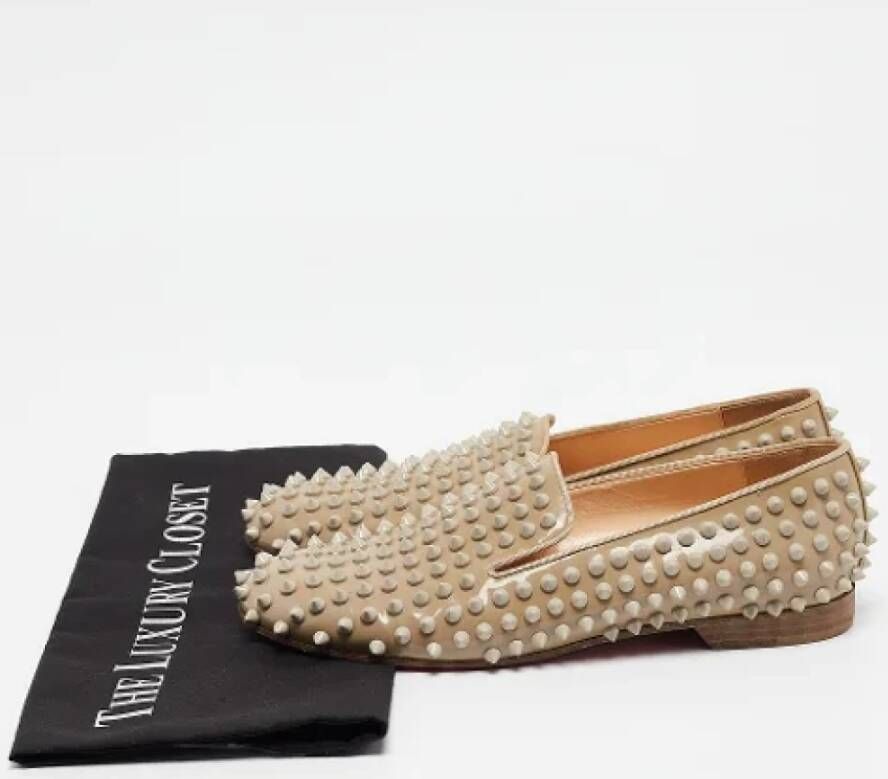 Christian Louboutin Pre-owned Leather flats Brown Dames