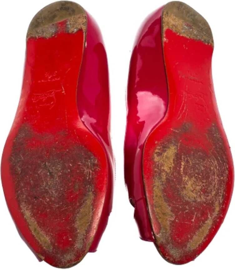 Christian Louboutin Pre-owned Leather flats Pink Dames