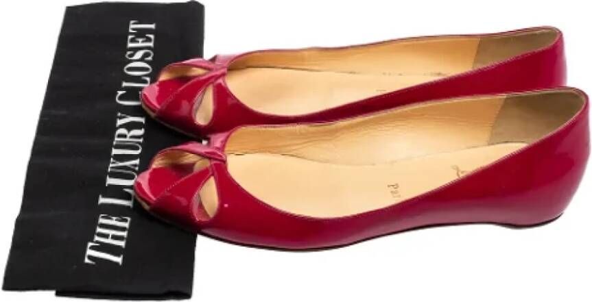 Christian Louboutin Pre-owned Leather flats Pink Dames