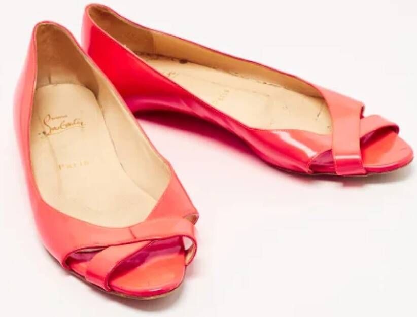 Christian Louboutin Pre-owned Leather flats Pink Dames