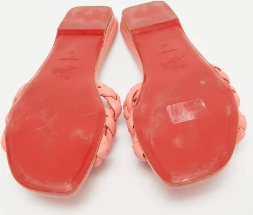 Christian Louboutin Pre-owned Leather flats Pink Dames