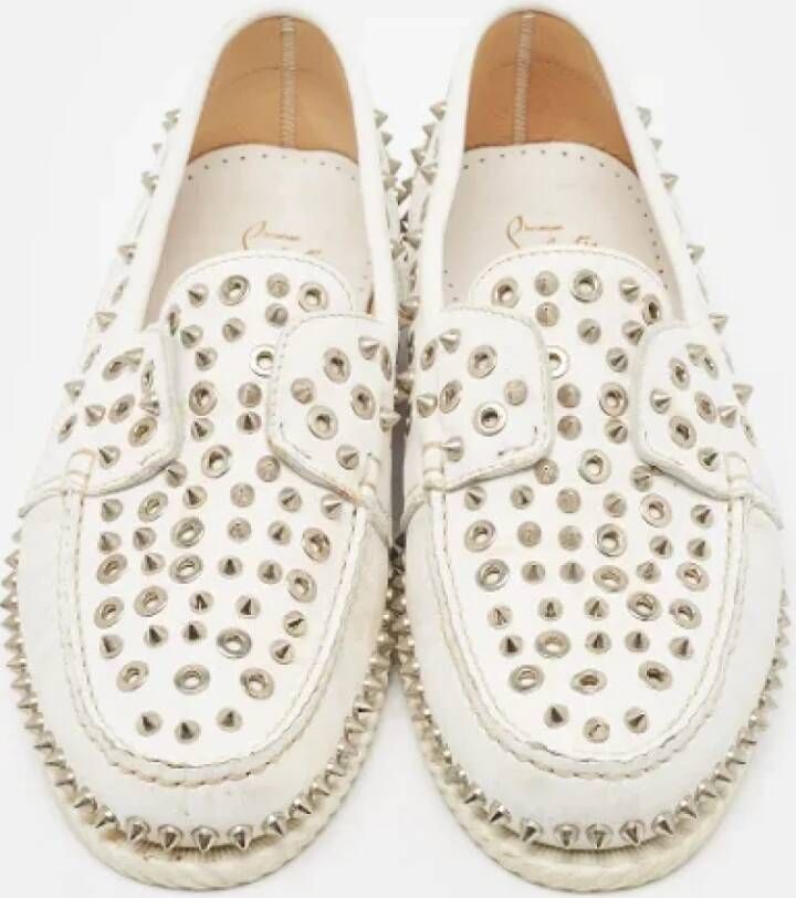 Christian Louboutin Pre-owned Leather flats White Heren