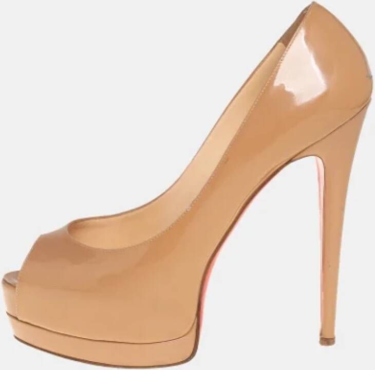 Christian Louboutin Pre-owned Leather heels Beige Dames