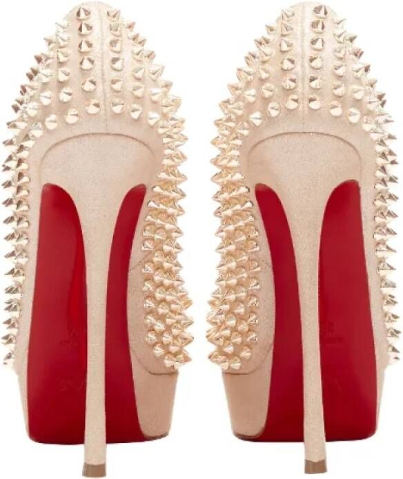 Christian Louboutin Pre-owned Leather heels Beige Dames