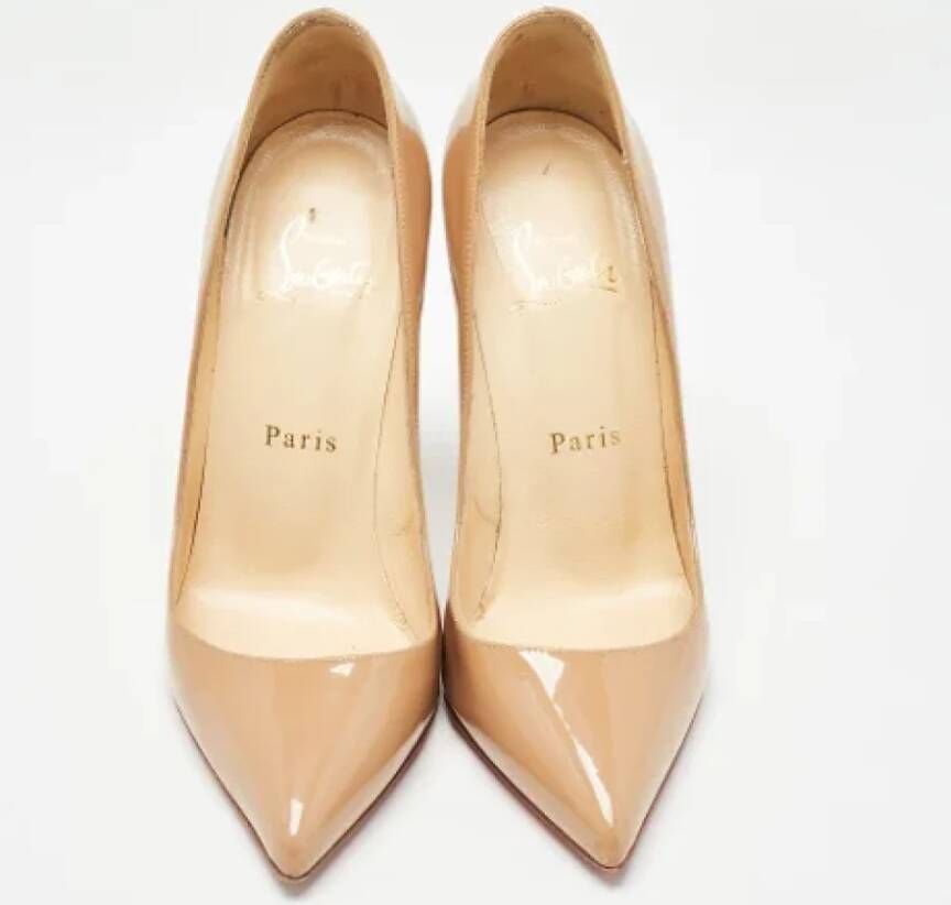 Christian Louboutin Pre-owned Leather heels Beige Dames