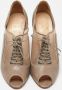 Christian Louboutin Pre-owned Leather heels Beige Dames - Thumbnail 2