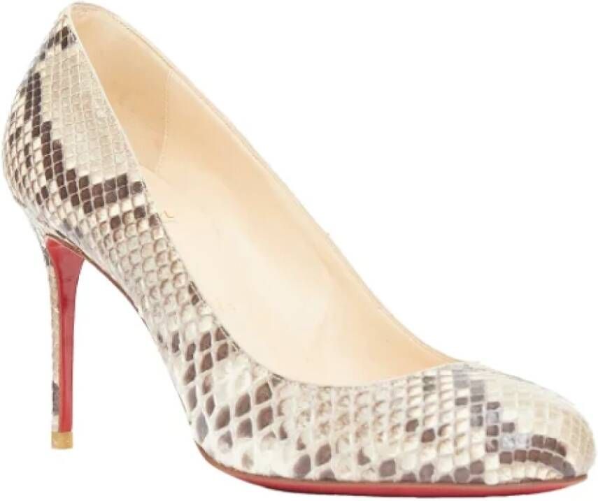 Christian Louboutin Pre-owned Leather heels Beige Dames