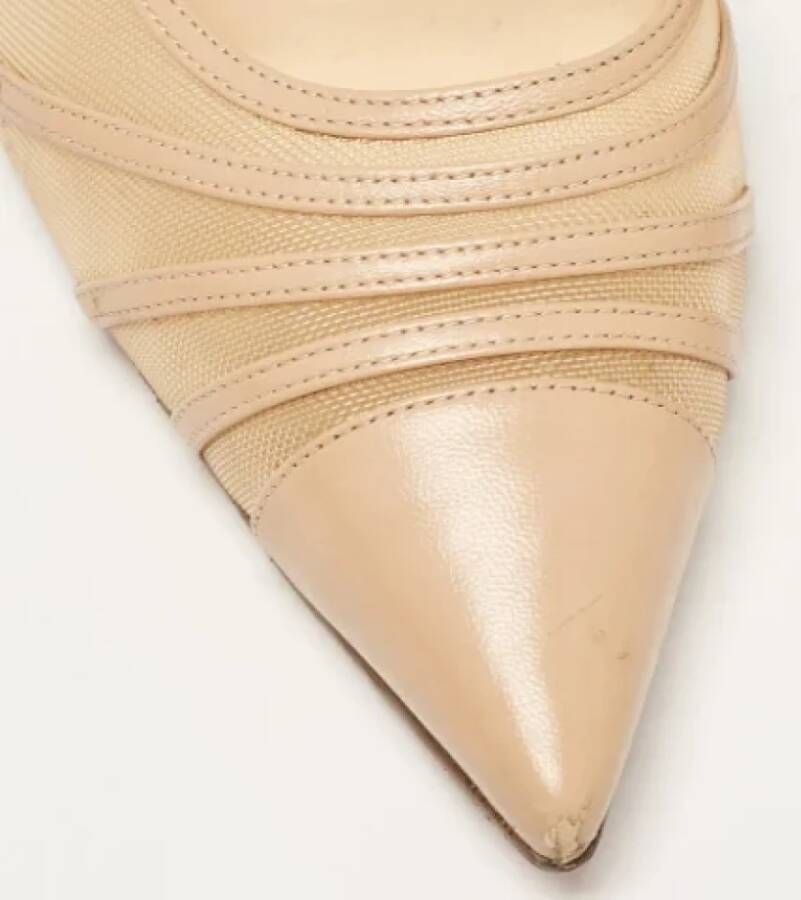 Christian Louboutin Pre-owned Leather heels Beige Dames