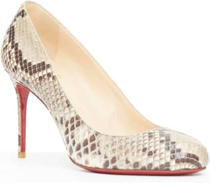 Christian Louboutin Pre-owned Leather heels Beige Dames