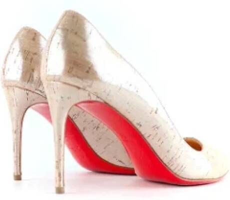 Christian Louboutin Pre-owned Leather heels Beige Dames