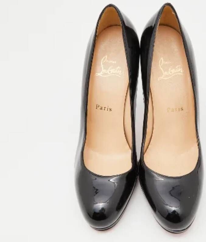 Christian Louboutin Pre-owned Leather heels Black Dames