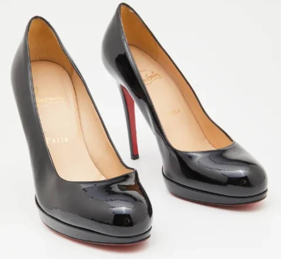 Christian Louboutin Pre-owned Leather heels Black Dames