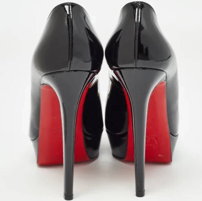 Christian Louboutin Pre-owned Leather heels Black Dames