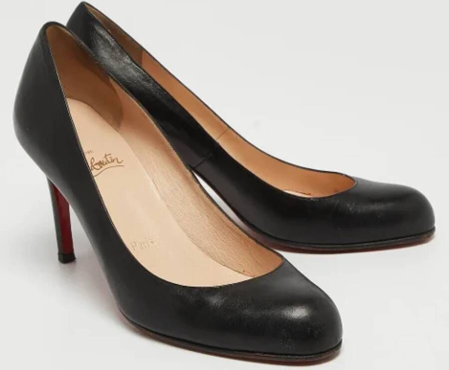 Christian Louboutin Pre-owned Leather heels Black Dames