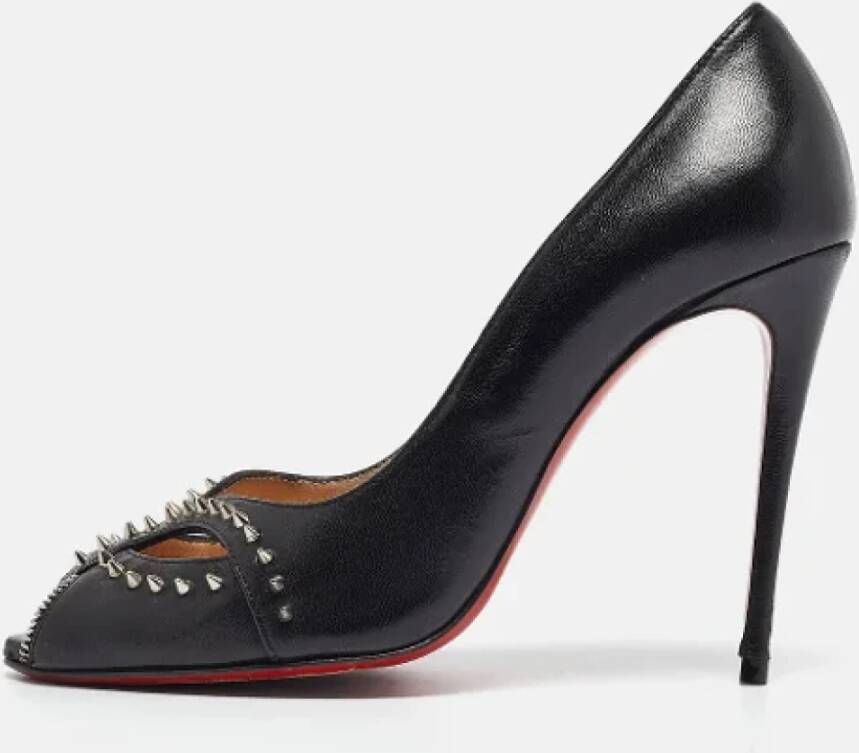 Christian Louboutin Pre-owned Leather heels Black Dames