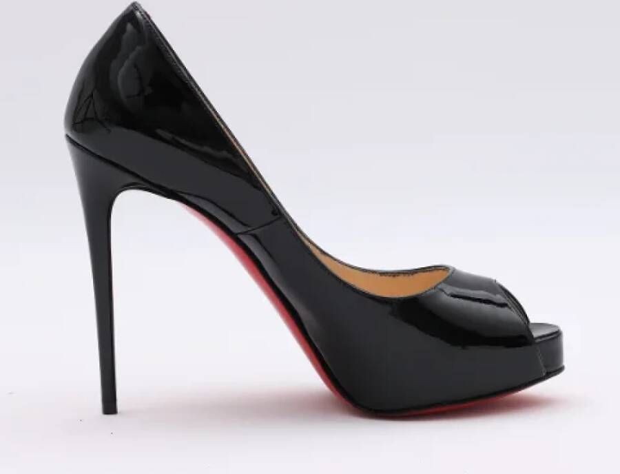 Christian Louboutin Pre-owned Leather heels Black Dames