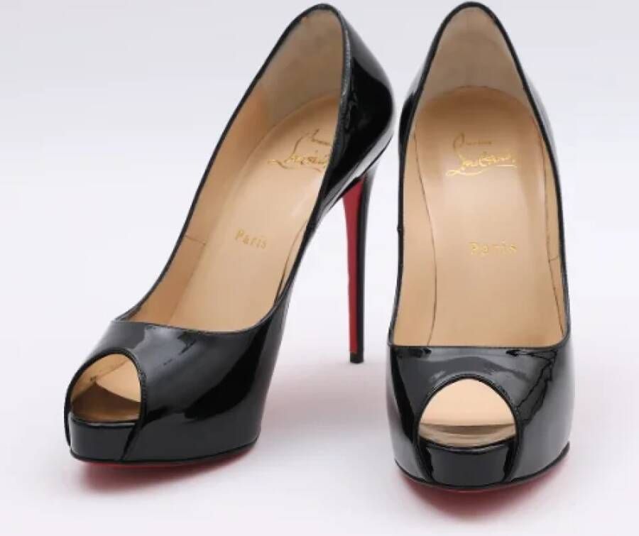 Christian Louboutin Pre-owned Leather heels Black Dames