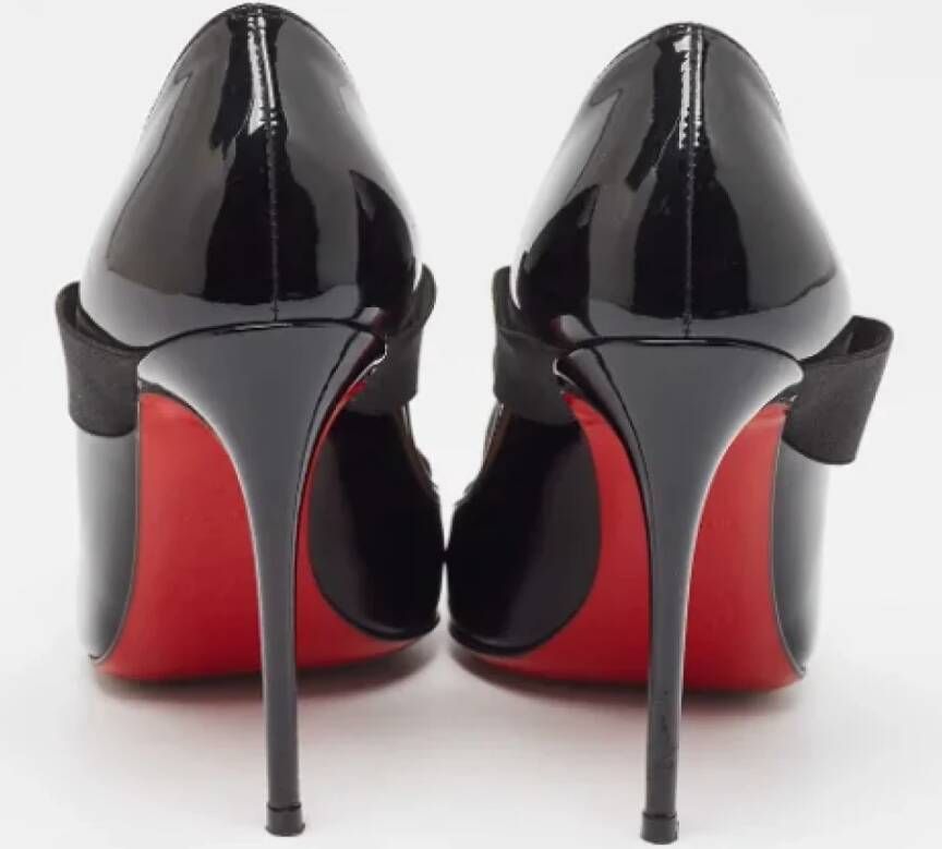 Christian Louboutin Pre-owned Leather heels Black Dames