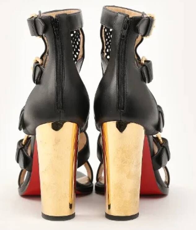 Christian Louboutin Pre-owned Leather heels Black Dames