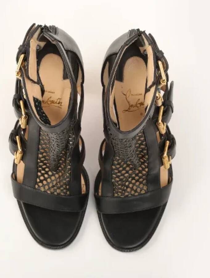 Christian Louboutin Pre-owned Leather heels Black Dames