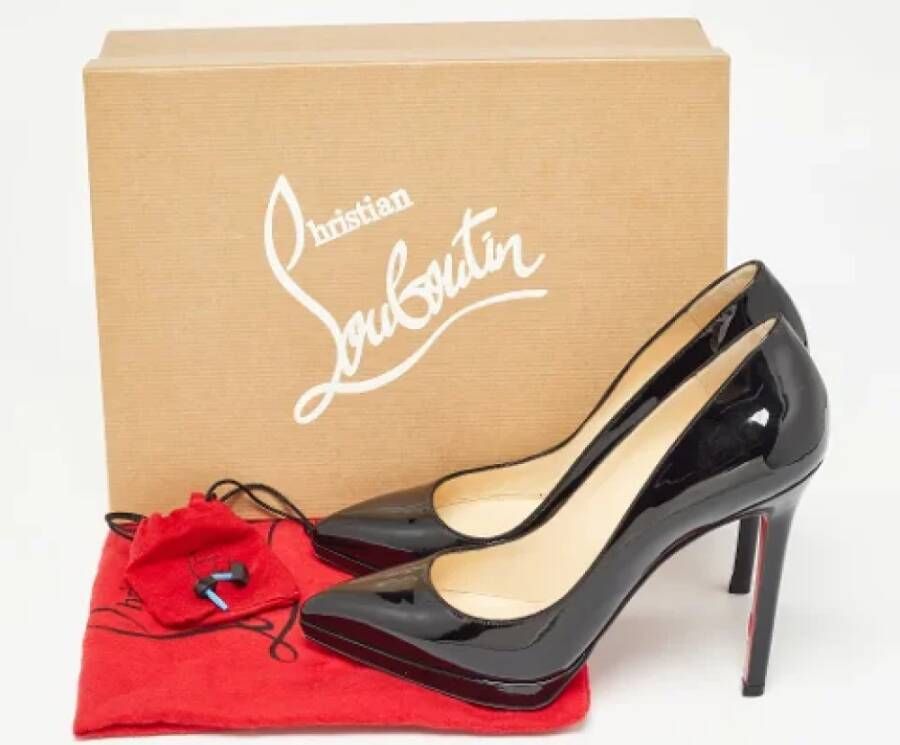 Christian Louboutin Pre-owned Leather heels Black Dames